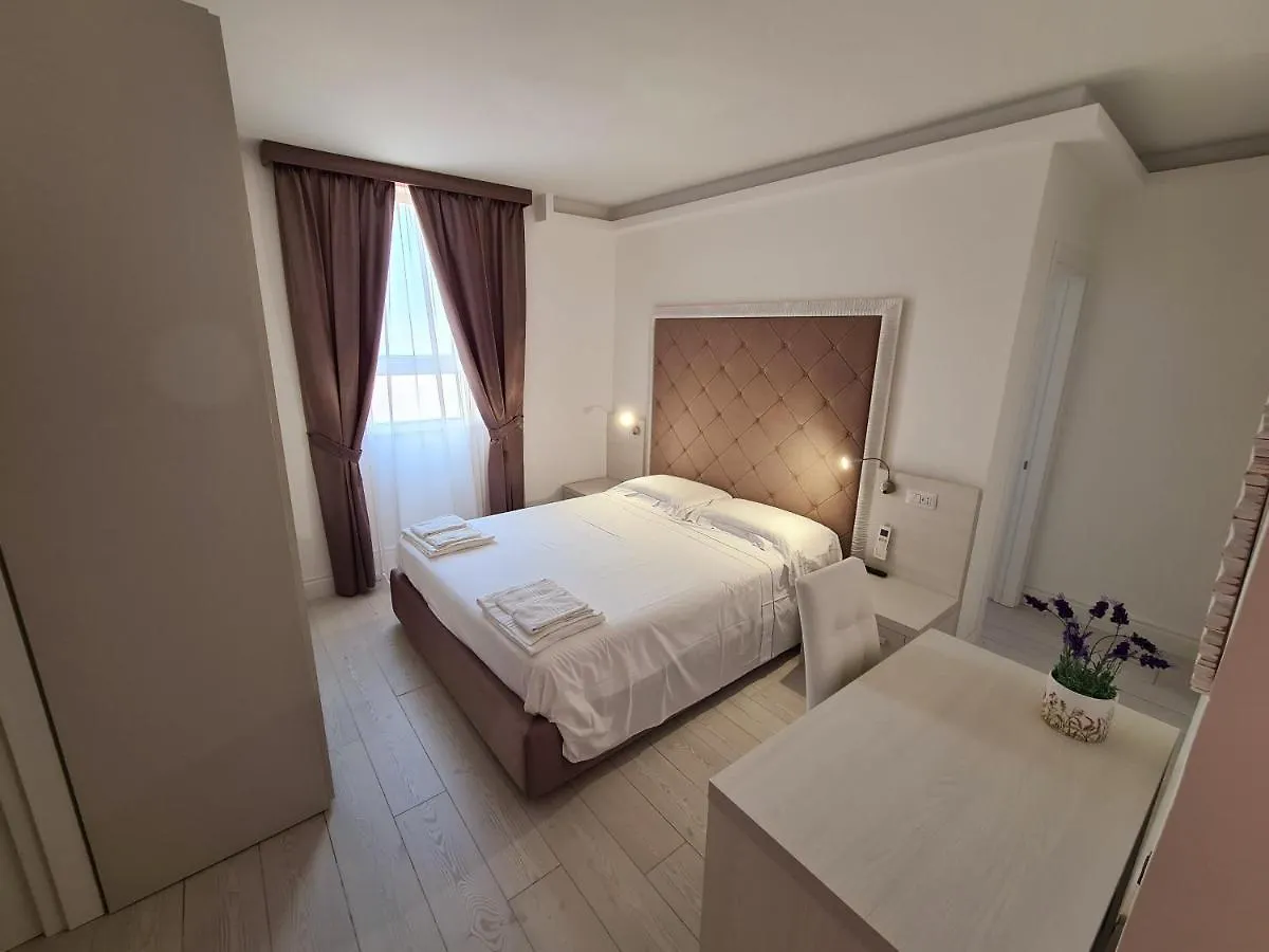 Gasthuis Isola Nel Parco Villas & Rooms La Maddalena